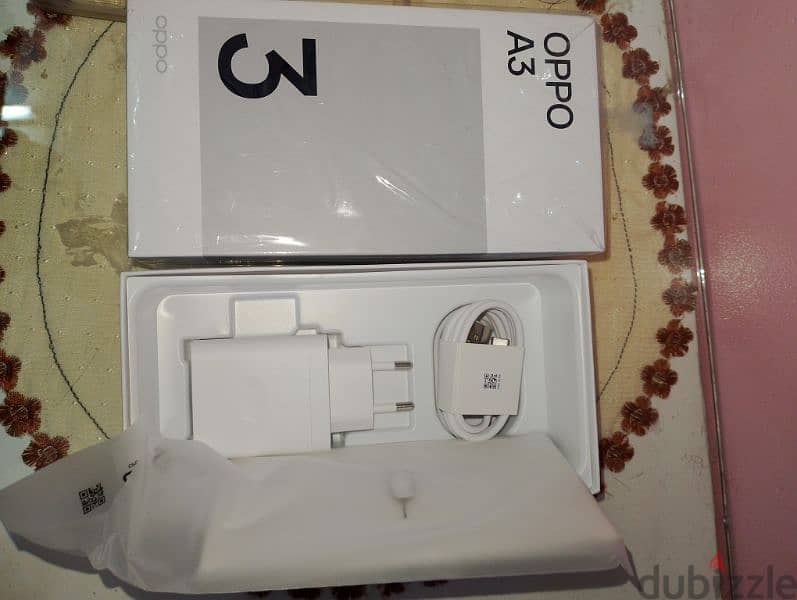 هاتف oppo A3 جديد للبيع 2