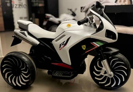 white hawk electric motorcycle وايت هوك موتوسيكل كهرباء