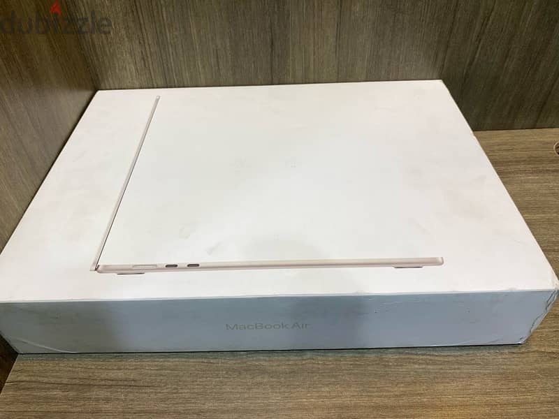 MacBook Air M2 15-inch 0