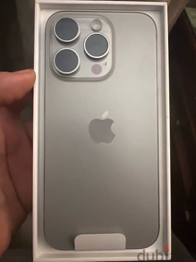 iPhone 15pro -Natural Titanium