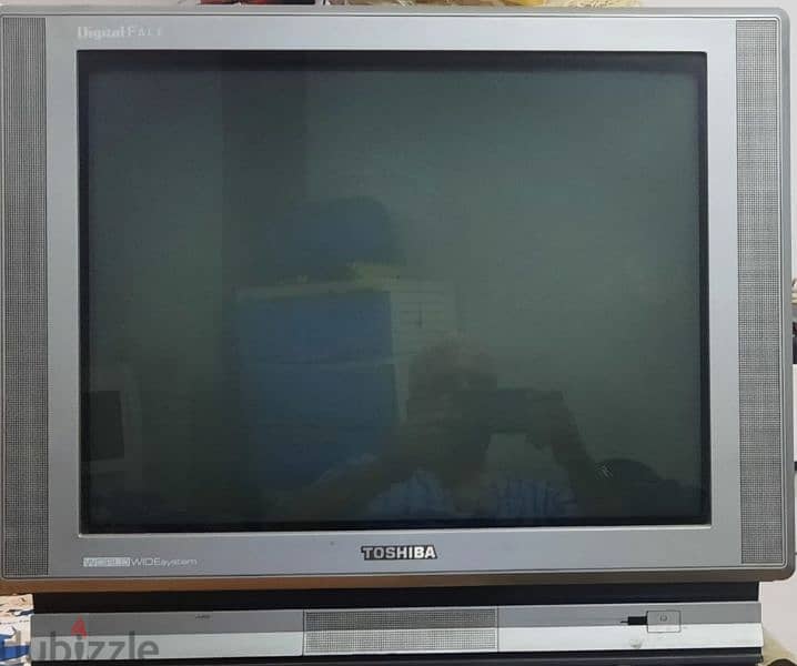 television 25" 0