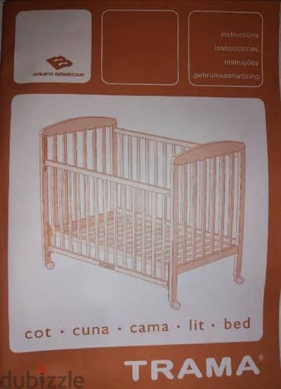 TRAMA brand crib ( girl with pink flower)