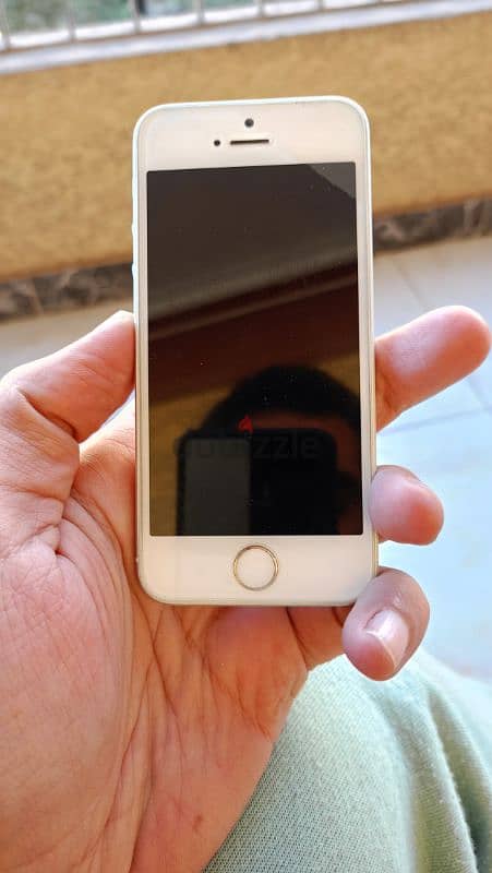 iPhone se 2016 ( الجيل الأول ) 0