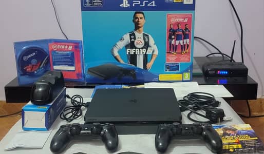 Playstation 4 slim