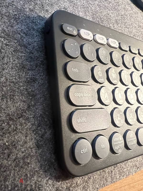 logitech pebble 2 keyboard 2