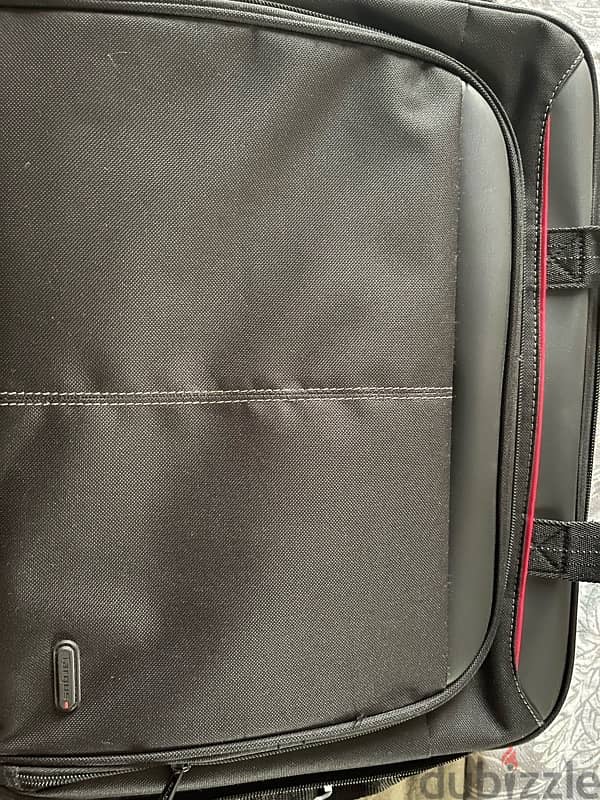 Targus laptop bag 1