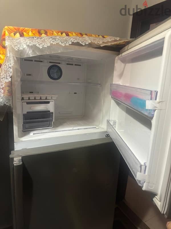 Samsung refrigerator for sale 2