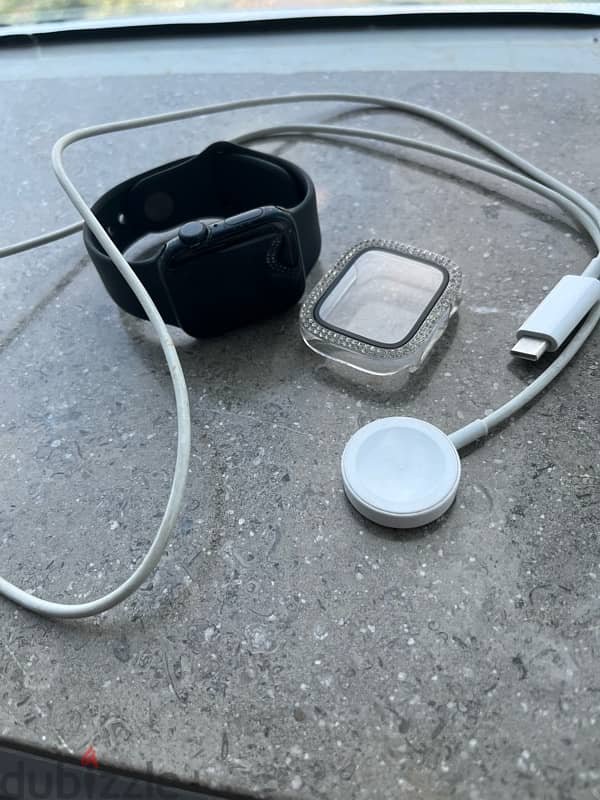 apple smart watch series se  (40mm) night blue 4