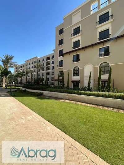 For sale, fully finished with air conditioners, delivery 2025, 3-year installments, 163-meter apartment, Village West, Sheikh Zayed