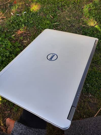 DELL Latitude E6440