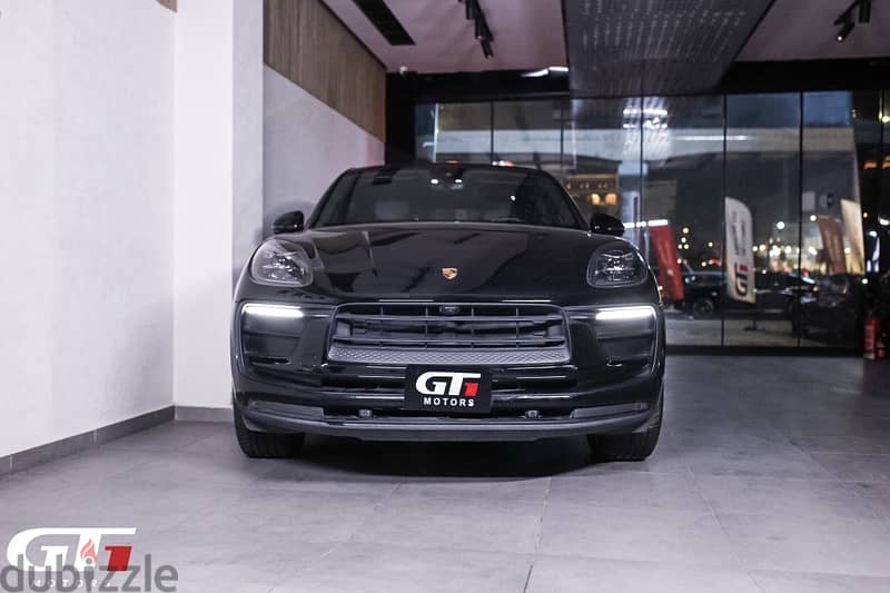 Porsche Macan 2024 0