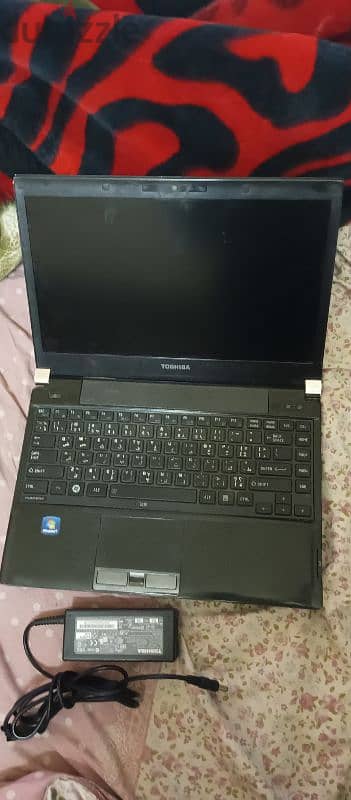 متاح اجزاء لاب توب ماركةً Toshiba Portege R830 البرسيسور بتاعه محروق 2