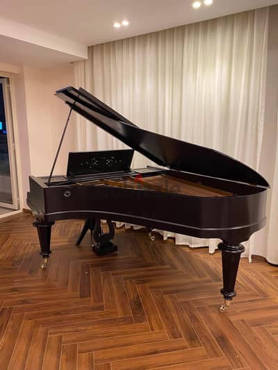 Grand piano