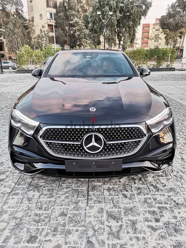 مرسيدس Mercedes Benz E200 2025 0