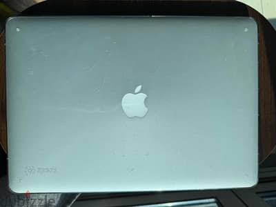 APPLE MAC BOOK PRO 15 INCH LATE 2013