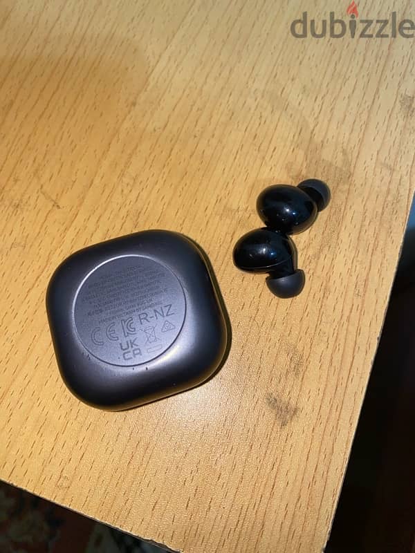 galaxy buds2 3