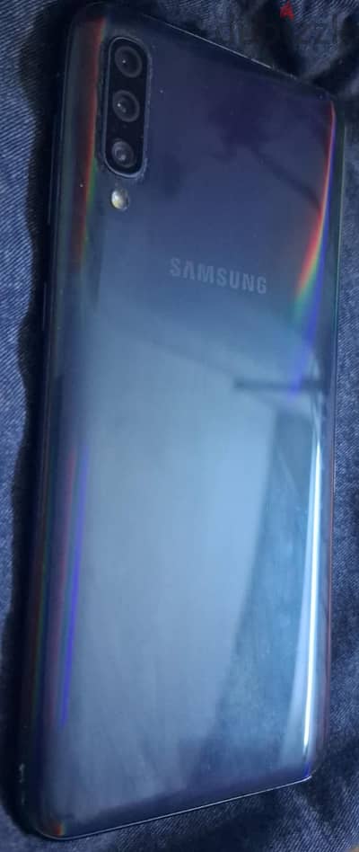 Samsung A50