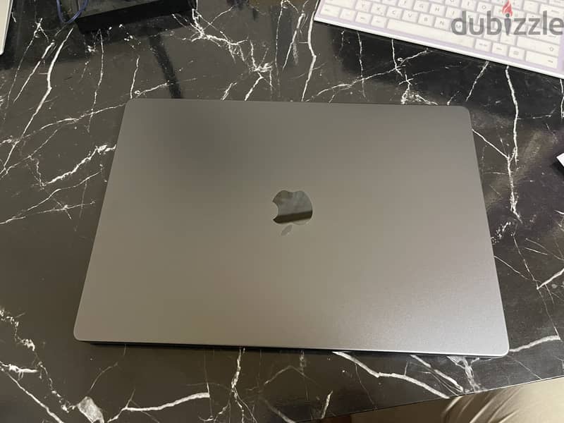 MacBook Pro M3 16" with ScrProtector(M3 PRO, 18GB RAM, 1TB SSD) - Neuw 0