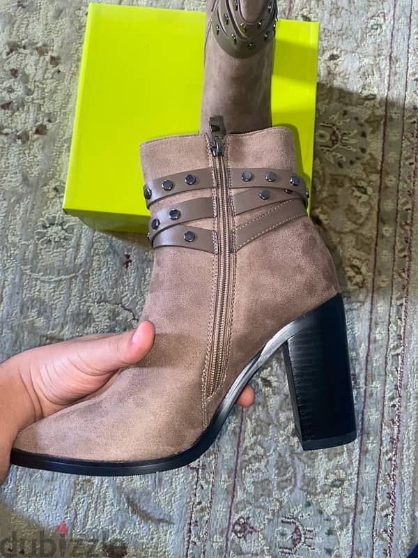 boots for women جزم للنساء 4