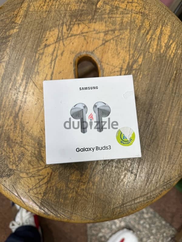 Galaxy Buds 3 Black جديد متبرشم بضمان الوكيل 0