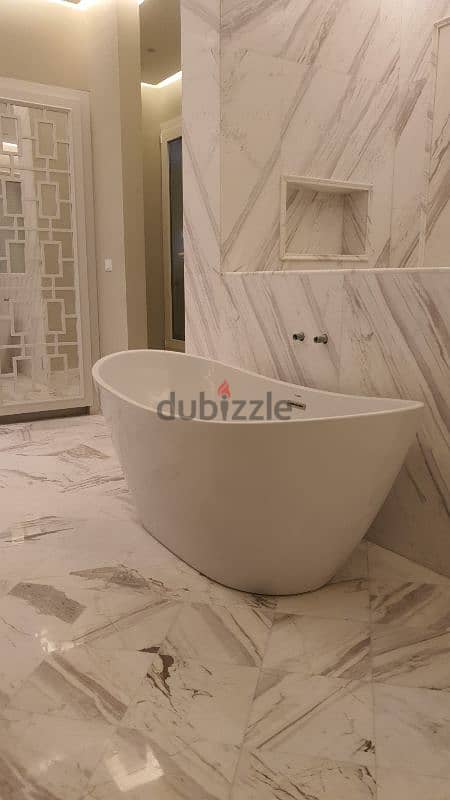 Bath top 0