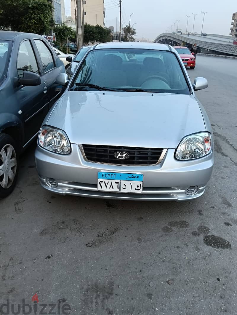 Hyundai Verna 2011 0