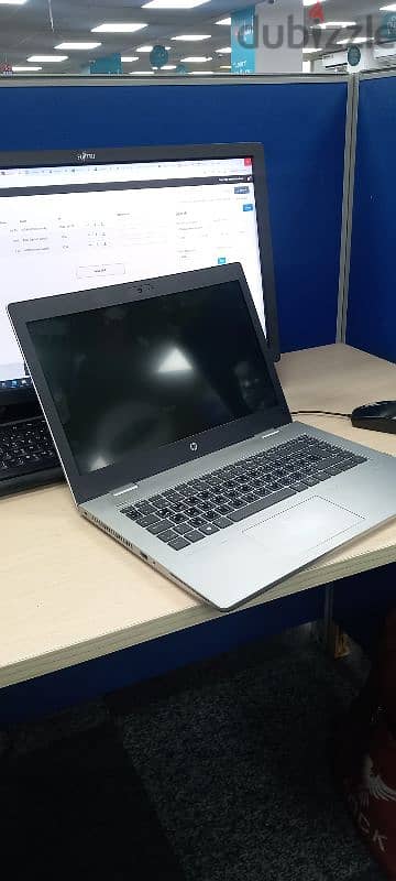 لاب HP بحالة الزيرو للبيع