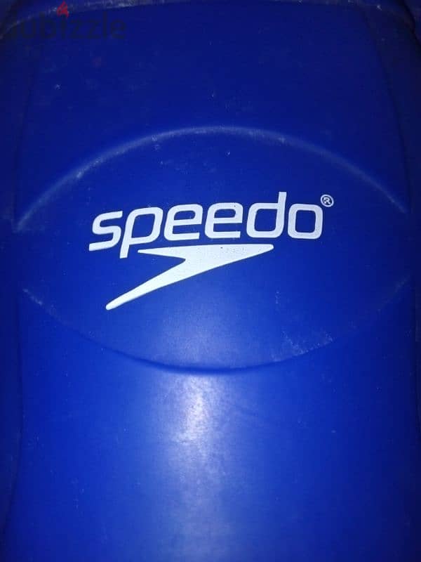 فرده زعانف speedo للبيع 2