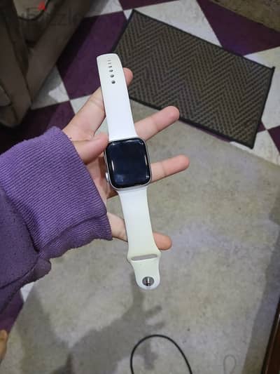 ساعه Apple watch SE