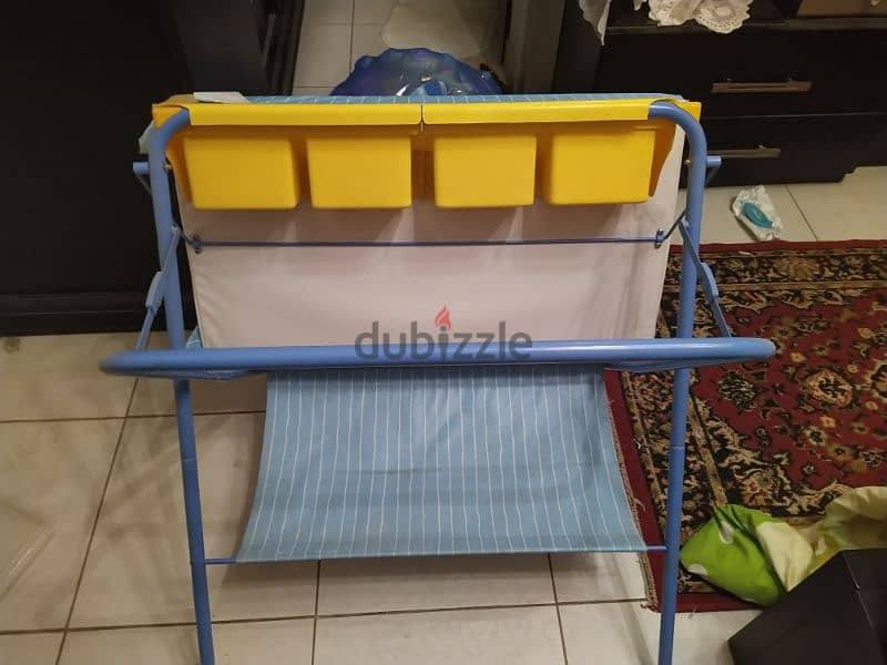 baby bath and stand بانيو للاطفال مع استاند 3