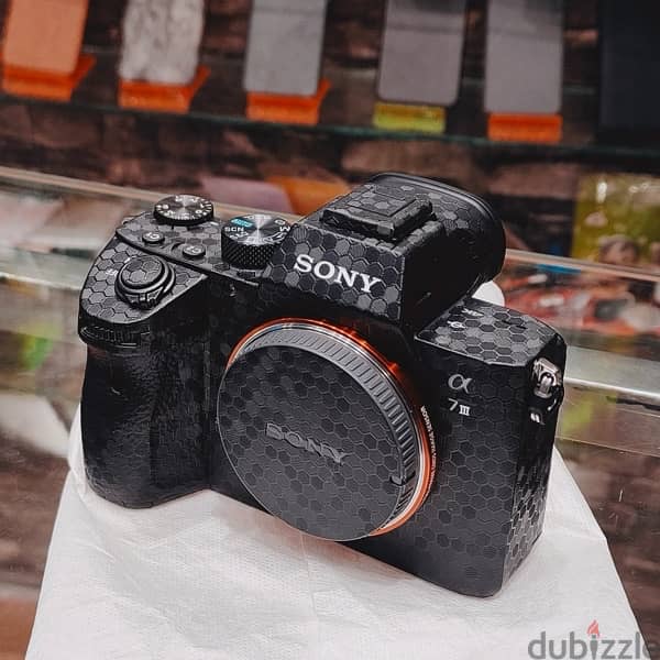 للبيع sony a73 شاتر زيرو 4