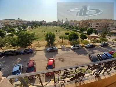 Apartment for sale in Al Narges Villas, Fifth Settlement, on 90th Street, in front of the Dusit View Hotel, open to a garden