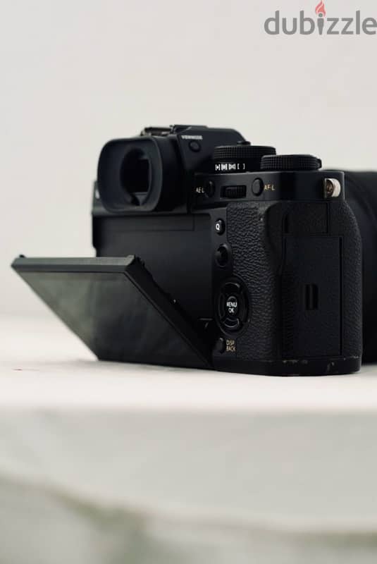 camera fujifilm x-t3 + lens + battery grip 4