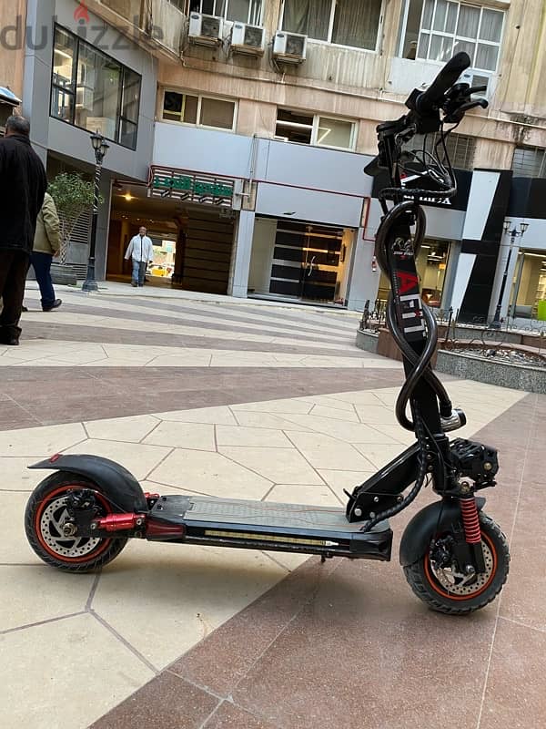 AERO Z2 electric scooter 3