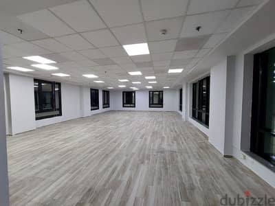 مكتب اداري للايجار 200م في التجمع الخامس ف مبني اداري Office For Rent