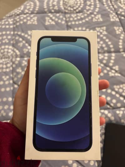 Iphone 12 128gb with box حالة جيدة جدا