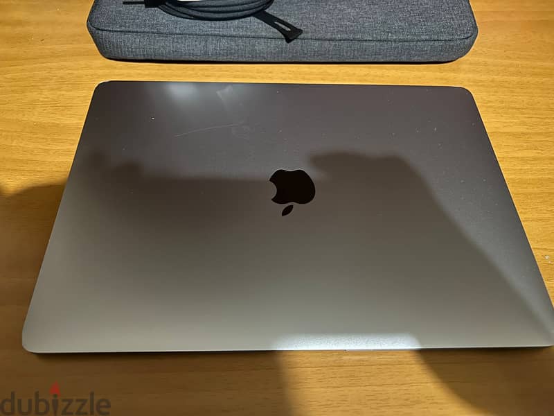 MacBook Air  2018 4