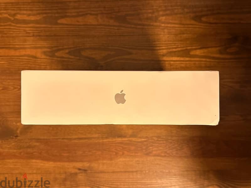 sealed Macbook Air M3 2