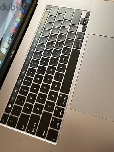 Macbook Pro 16” i7 2019