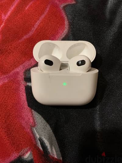 AirPods