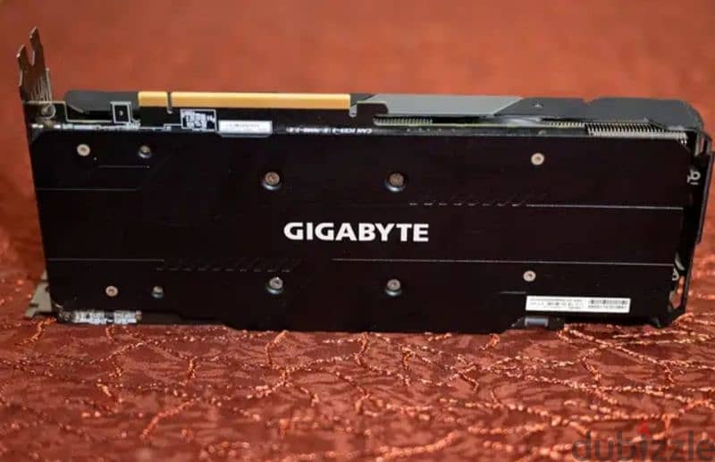 Gigabyte 2060 super 3 fan 5