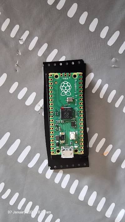 بروردة Raspberry pi Pico