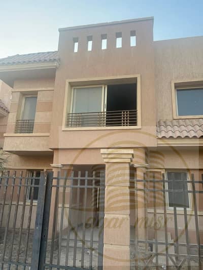 Townhouse Villa for Sale Exceptional Deal in Al Shorouk Location 3 minutes from Gate 1of Madinaty,inside Springs Compound. 380m finished Prime spot