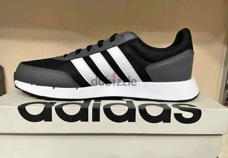 Adidas shoes size:44-45 2