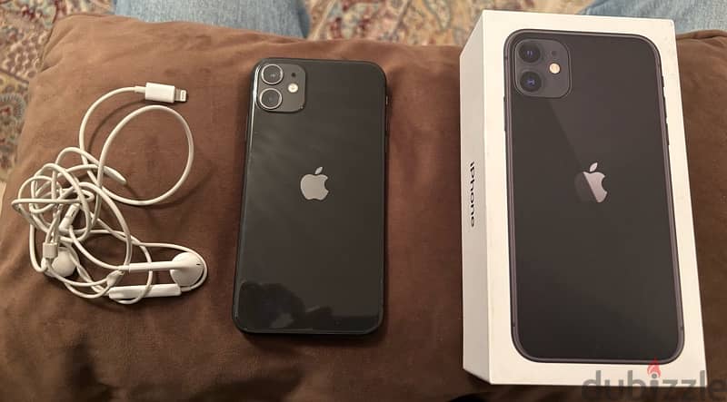 Iphone 11 black 128 used like new 1