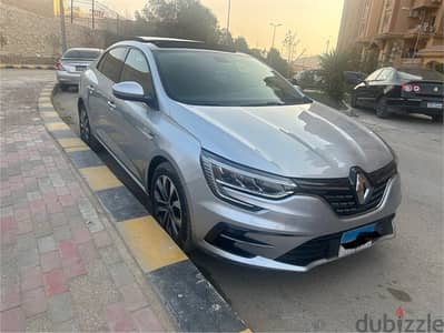 Renault Megane signature Turbo 1300CC 2022 34,000KM Fabrika