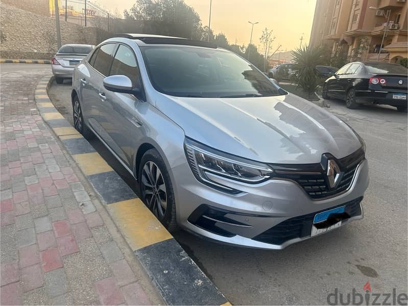 Renault Megane signature Turbo 1300CC 2022 34,000KM Fabrika 0