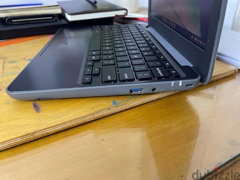 Asus Chromebook 11.6 inch 3