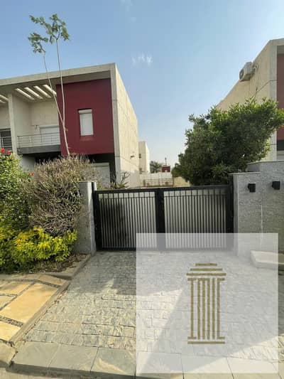 Villa for sale in a prime location in Madinaty, Model II, modern, special finishes