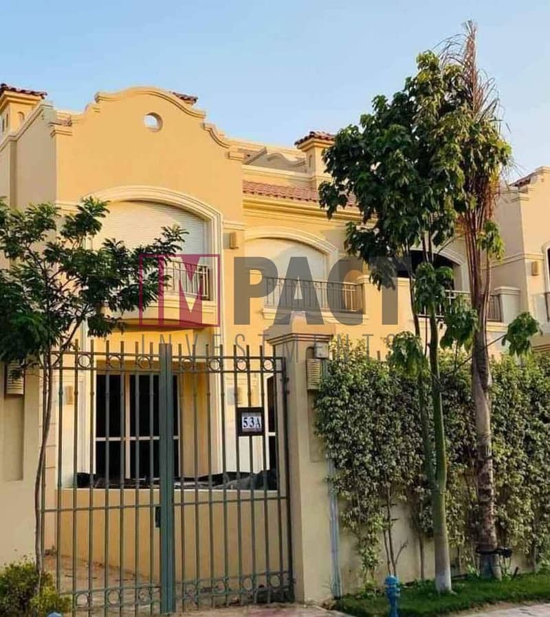 Villa for sale in LA VISTA Vera Sheikh Zayed minutes away from Beverly Hills 0